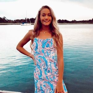 Meet your Posher, Caroline